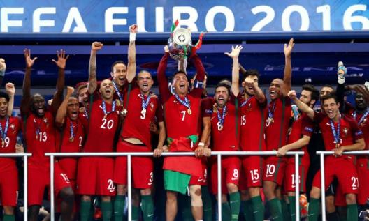 2016年欧洲杯决赛解说 贺炜致辞欧洲杯葡萄牙夺冠